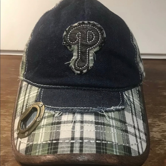 MLB Other - Blue Philadelphia Phillies Cap from Bahamas
OSFA